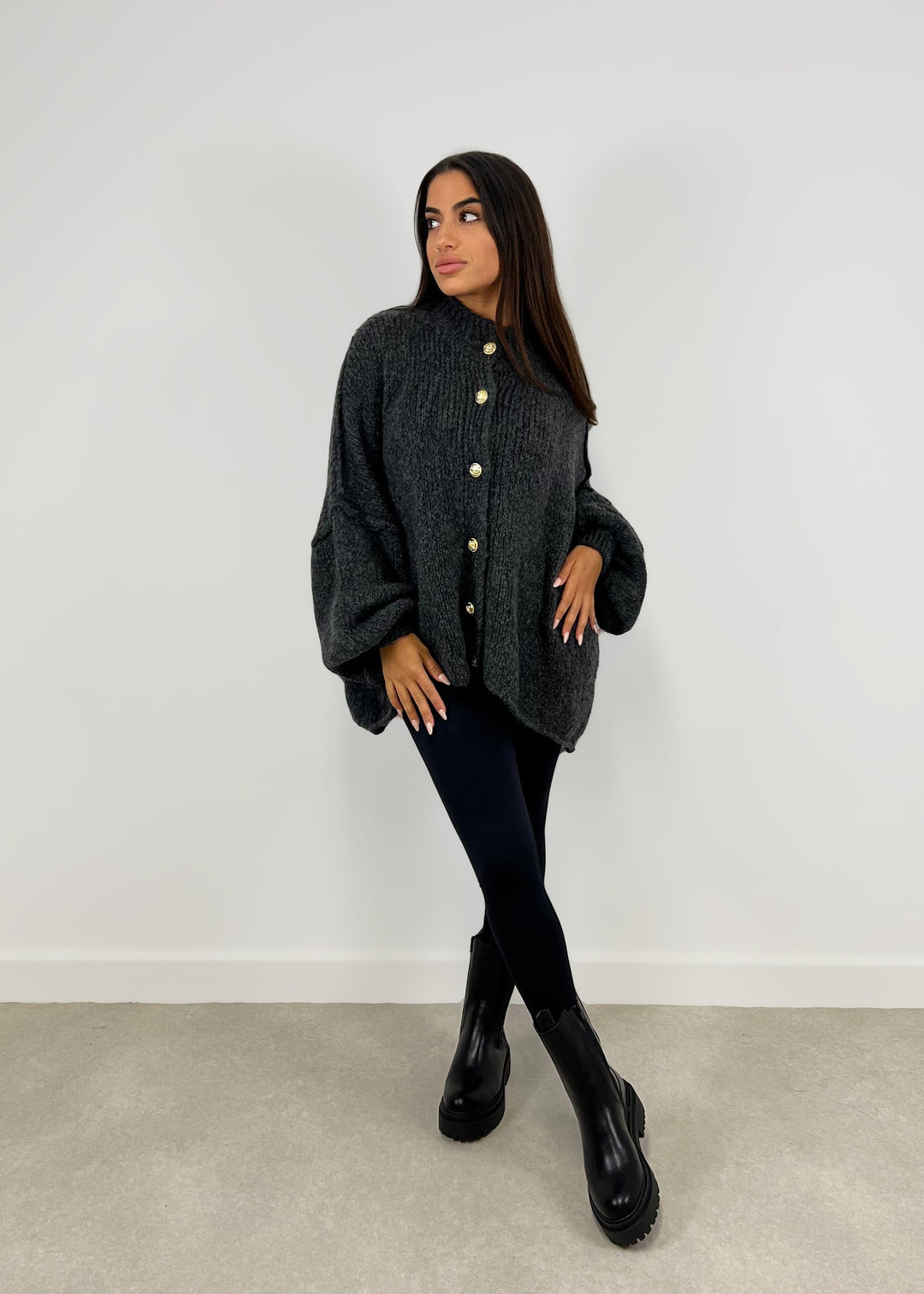 Amy Oversize Cardigan